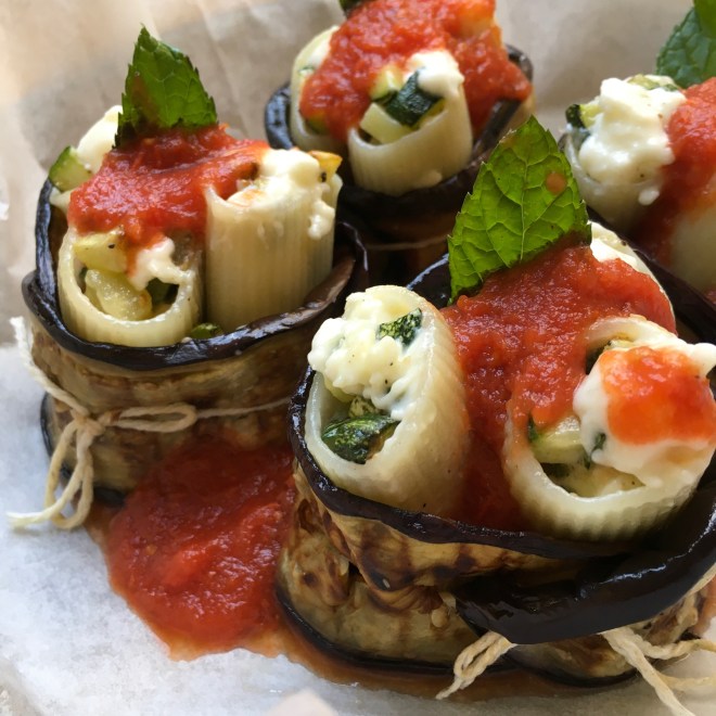 Preparazione delle mini charlotte di paccheri senza glutine | ©ockstyle